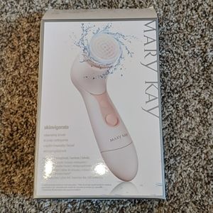 Mary kay Skinvigorate cleansing brush